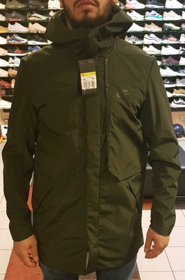 nike tech fleece shield jacket